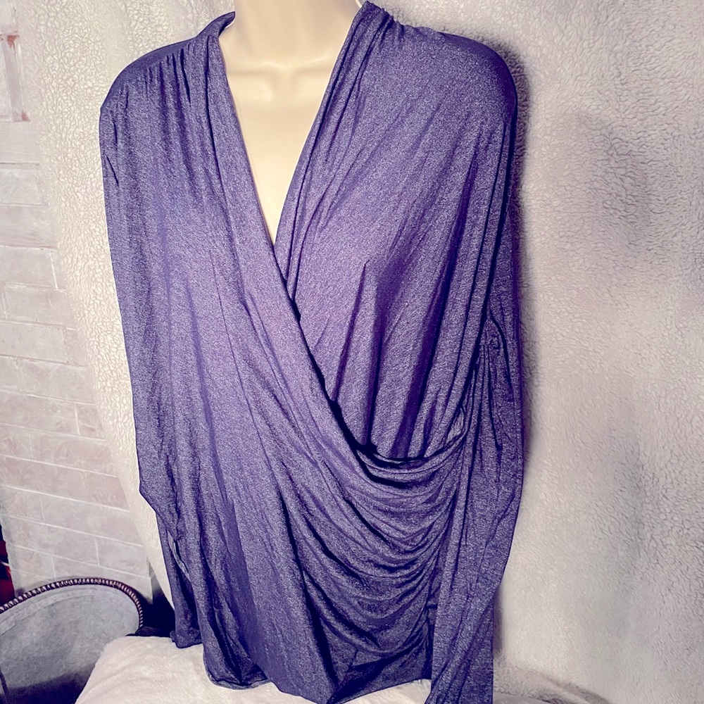 Athleta criss cross front top